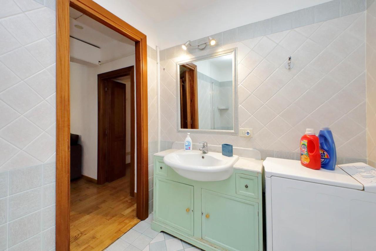 Vatican Spacious Modi Apartment Rome Exterior photo